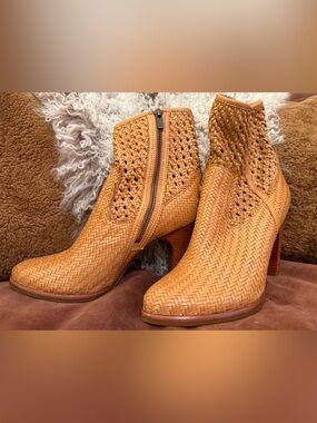 Frye Woven Tan Leather Ankle Booties with Side Zip
